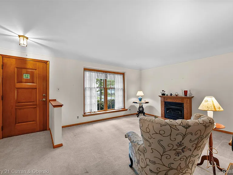 Property feature detail